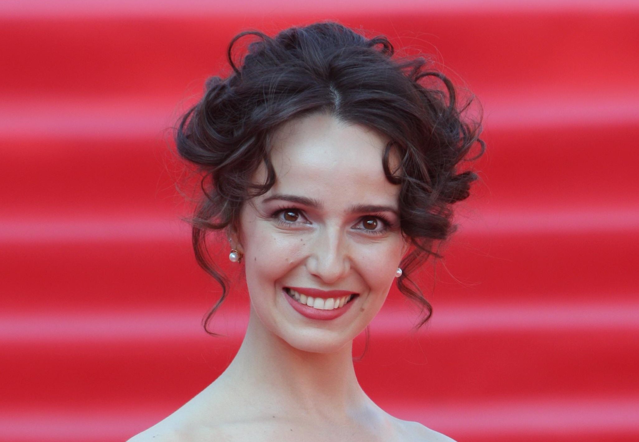 валерия ланская. валерия ланская 2022. валерия ланская фото. биография актрисы валерии ланской. валерия ланская 2021.