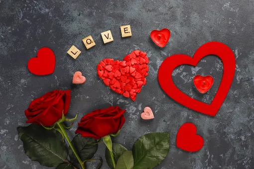 Не только умный, но и романтический дом: как удивить свою половинку в День святого Валентина