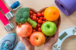 Холестерин: 5 продуктов, от которых он растёт, и ещё 5, которые его снижают