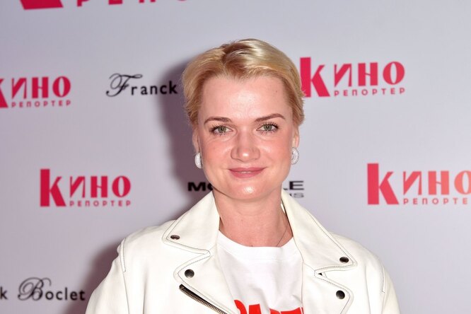 40-летняя Светлана Хоркина рассекретила беременность и показала округлившийся живот 40-летняя Светлана Хоркина рассекретила беременность и показала округлившийся живот