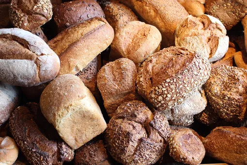 Как испечь хлеб дома: разные рецепты. На кефире, с добавками, в мультиварке