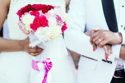 Чтобы выйти замуж, наступи ему на ногу: счастливая история сибирской пары