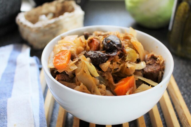 Классический бигус с мясом: варианты приготовления Классический бигус с мясом: варианты приготовления