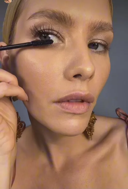 Пятый шаг в технике макияжа Лены Перминовой