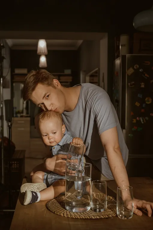 Александр Самойленко-младший и его экранный сын фото