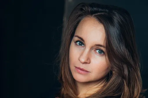 Ольга Литвинова впервые показала пятимесячную дочь от Константина Хабенского