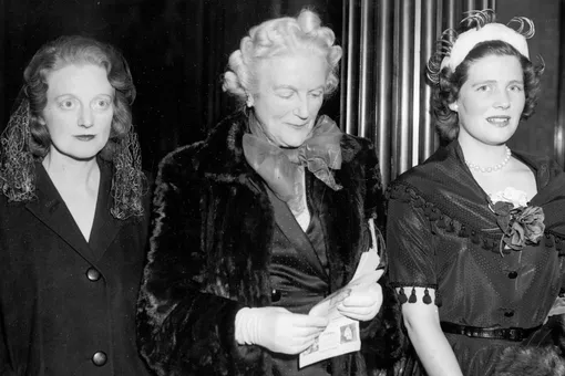 Три дочери сэра Уинстона Черчилля: одна счастливая и две очень несчастные