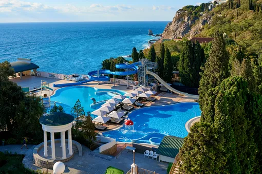 Отдых в Крыму: 4 причины выбрать отель Palmira Palace