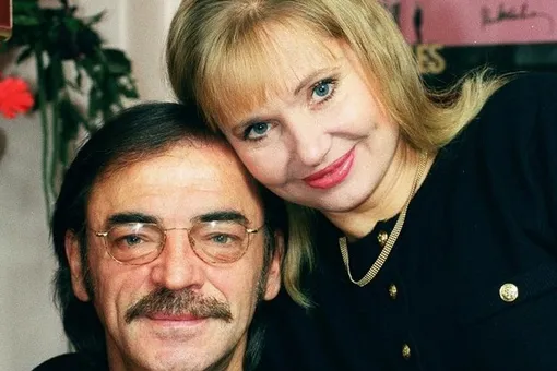 Михаил боярский биография личная жизнь дети жена Лариса Луппиан: "Одуванчиком я точно не была!" Аргументы и Факты