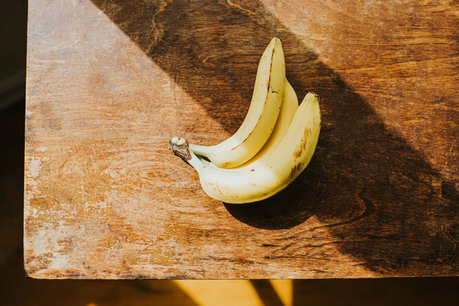 Врачи заявили о вреде бананов для людей с болезнями почек