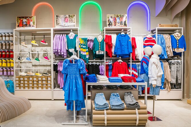 Большая перемена: новый флагманский магазин российского бренда детской одежды