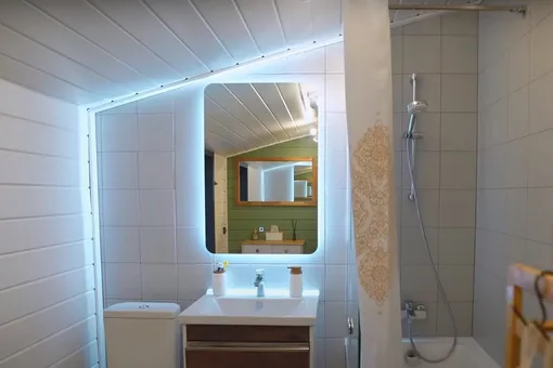 В каркасном доме важно, чтобы в ванной была хорошая гидроизоляция