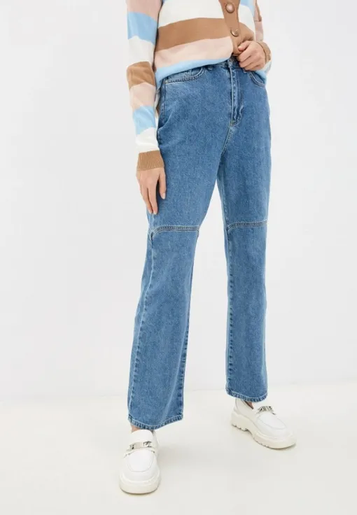 Лоферы с широкими джинсами