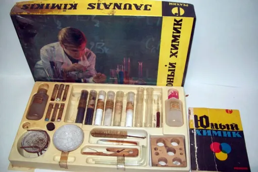 Какими были игрушки в СССР: пупсы, конструкторы и солдатики для строителей коммунизма, фото и описание