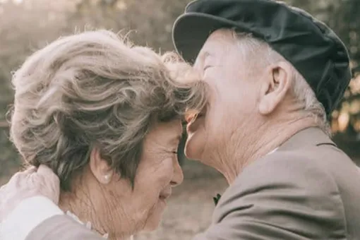 После 60 лет совместной жизни пара наконец сделала ЭТО!