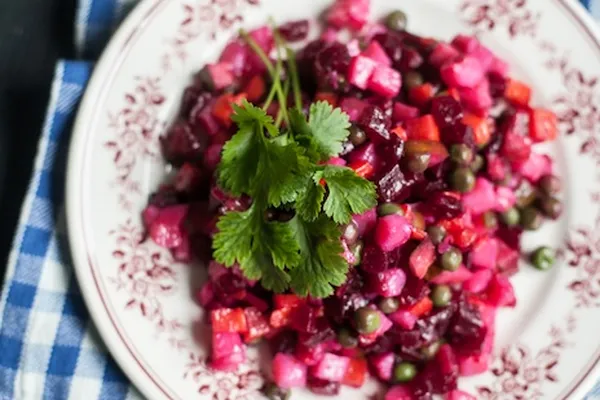 Винегрет с моченым яблоком