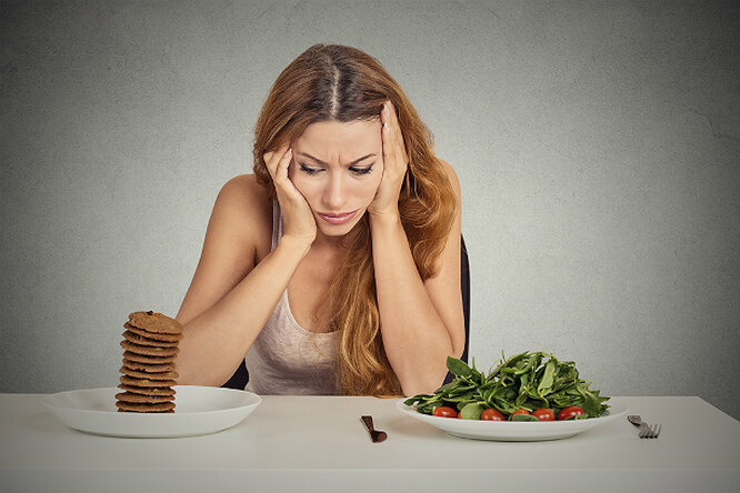 Мало едите и не худеете: 10 причин, почему килограммы не уходят