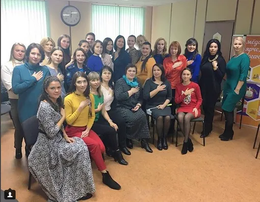 На встрече с участницами конкурса «Миссис Евразия 2018», где Руслана рассказывала про донорство костного мозга