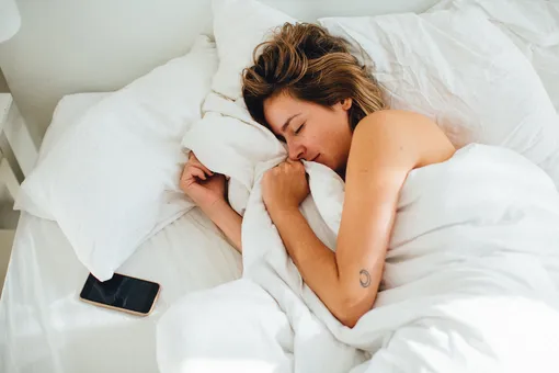 7 продуктов, которые помогут быстро уснуть