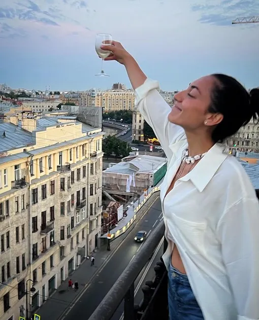 Александра кеосаян фото