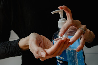 Тест: всё ли вы знаете про антисептик для рук?