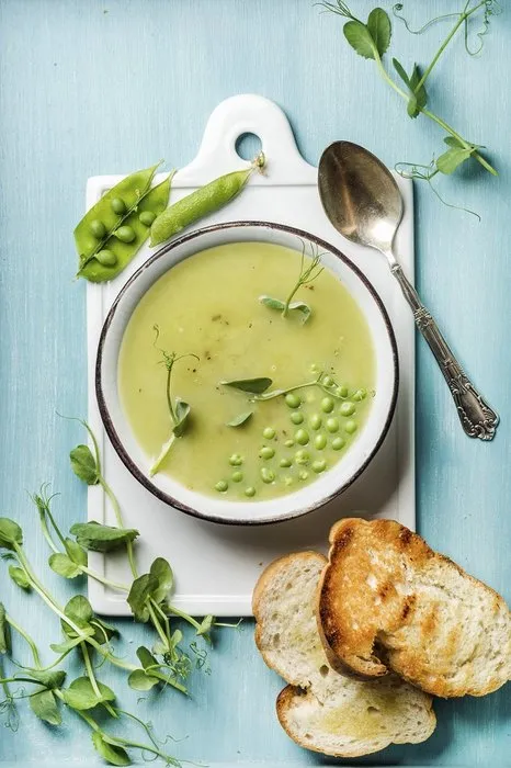 Смузи, суп из горошка и другие простые рецепты ПП-блюд