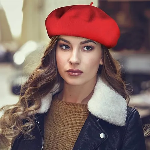 Женский берет: какой он бывает?