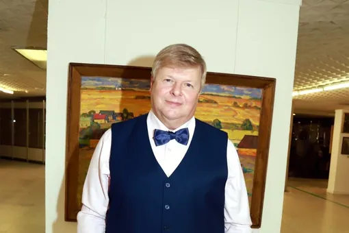 «Как всегда, бесподобны!» Евгений Петросян сценкой поздравил Михаила Вашукова с 62 днем рождения (видео)
