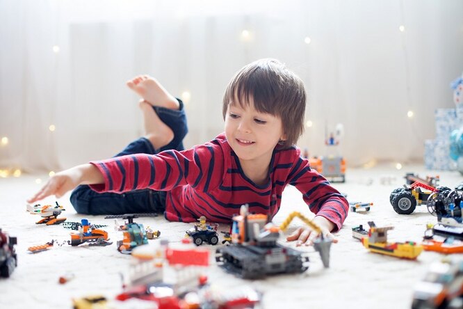 Чем меньше игрушек, тем счастливее ребенок — доказано учеными