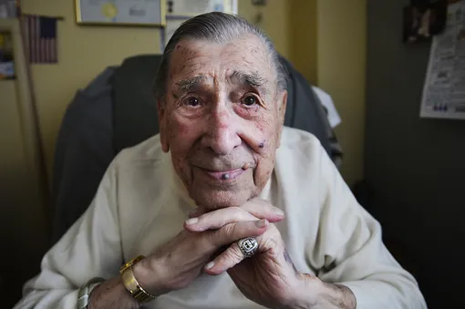 Как прожить больше ста лет: советы от 108-летнего долгожителя