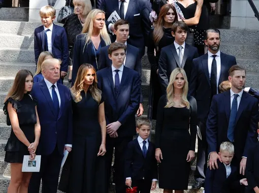 Дональд Трамп и его семья