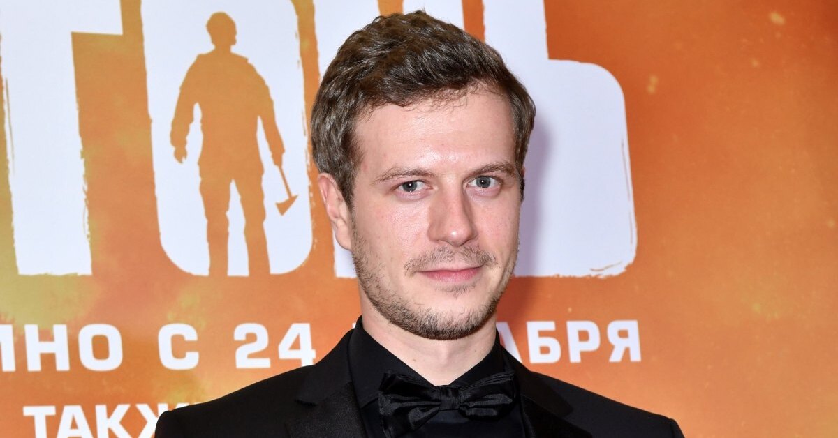 Актер тихон жизневский биография и личная жизнь Тихон Жизневский из сериала "Топи" впервые выложил фото с тайной свадьбы