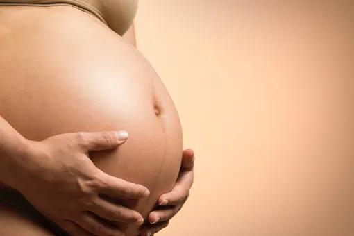 Как определить пол ребёнка по тёмной полосе на животе во время беременности?