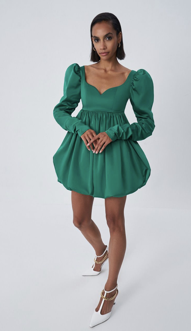 Платье зелёного цвета