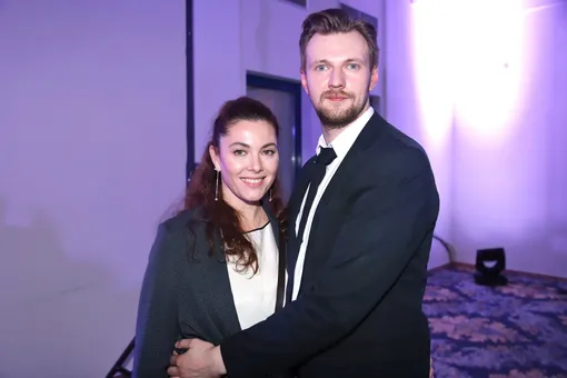 «Наш официальный день»: 45-летняя Янина Соколовская вышла замуж за 32-летнего Максима Керина