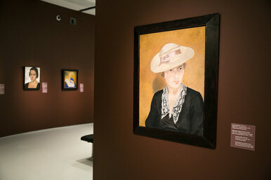 Музее русского импрессионизма открылась выставка портретов жен художников