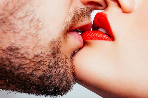 4 шикарных поцелуя, которые стоит освоить