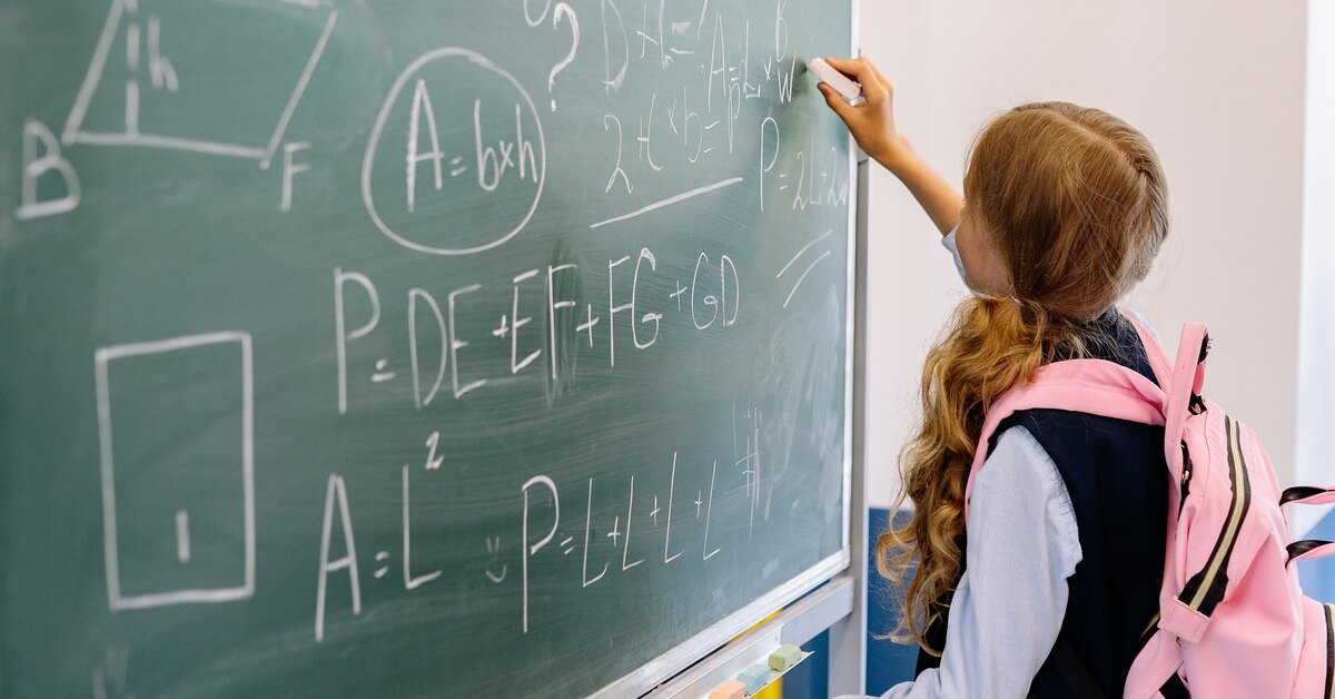 Школьная форма: освежить, постирать или сдать в химчистку? Советы по ...