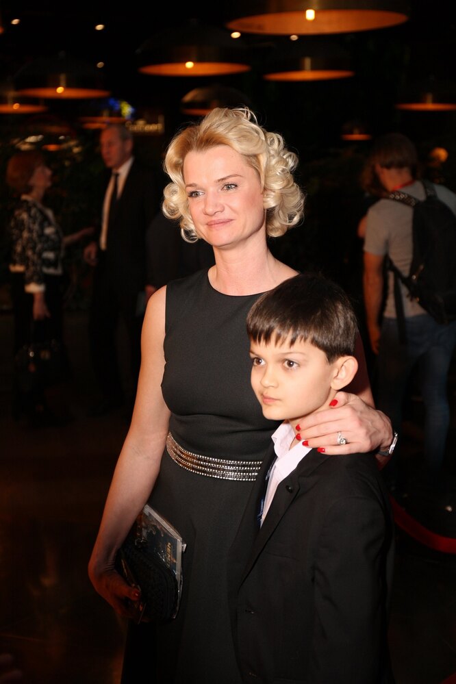 Светлана Хоркина с сыном Святославом в 2016 году