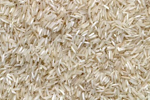 Черный и бурый рис — самые полезные, но белый — самый популярный.