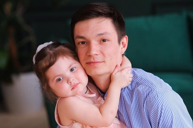 Подаривший жизнь дважды. Как родственное донорство спасло Полину Подаривший жизнь дважды. Как родственное донорство спасло Полину