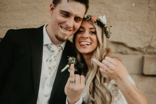 Невеста разочарована: жених испортил фотосессию глупыми рожами