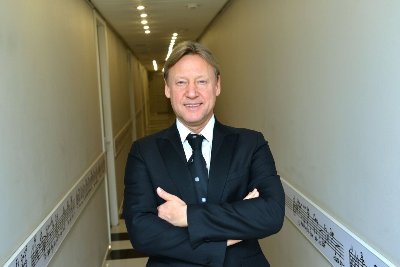 Как выглядит Дмитрий Харатьян в 2020 году