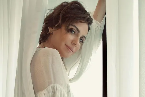 43-летняя звезда сериала «Клон» Джованна Антонелли показала «честное» фото без макияжа