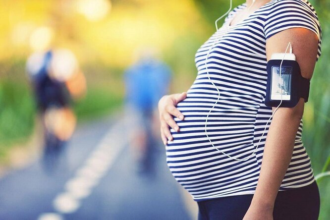 У тех, кто занимается физкультурой во время беременности, роды проходят быстрее и легче
