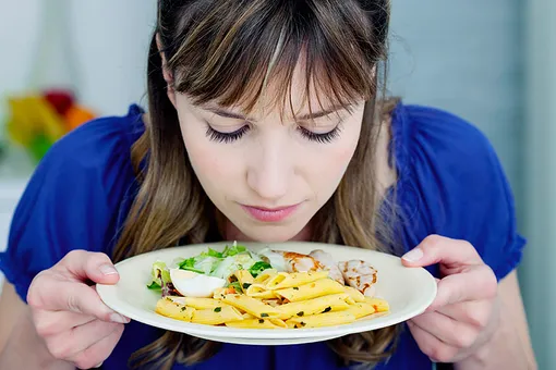 Если отравился едой в ресторане: как взыскать компенсацию за ущерб здоровью