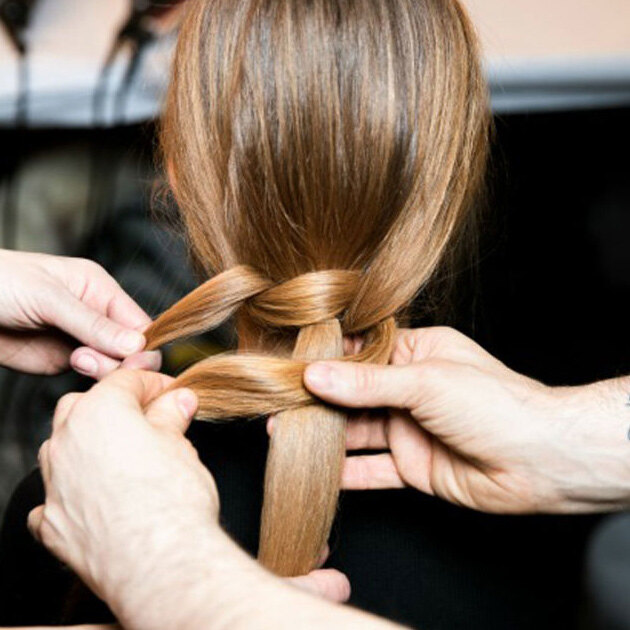 Как сделать причёску из длинных волос: хвост кобры за 2 минуты, мастер-класс с фото