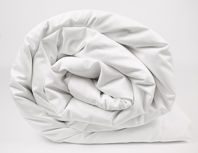 «Разговор подушек», шёлковое одеяло в сатине
