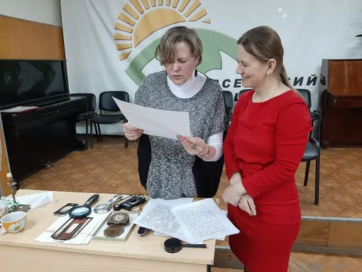 Татьяна Щербакова с Натальей Потаповой, директором музея «Огни Москвы»