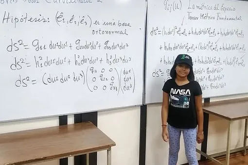 В Мексике 11-летняя девочка-вундеркинд заканчивает магистратуру. Её IQ выше, чем у Эйнштейна